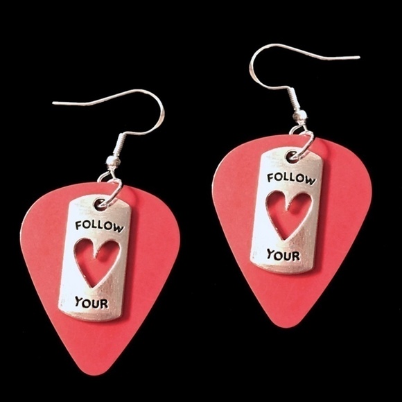 HAND Crafted Earrings Repurposed Guitar Picks Follow your Heart New - Picture 1 of 6